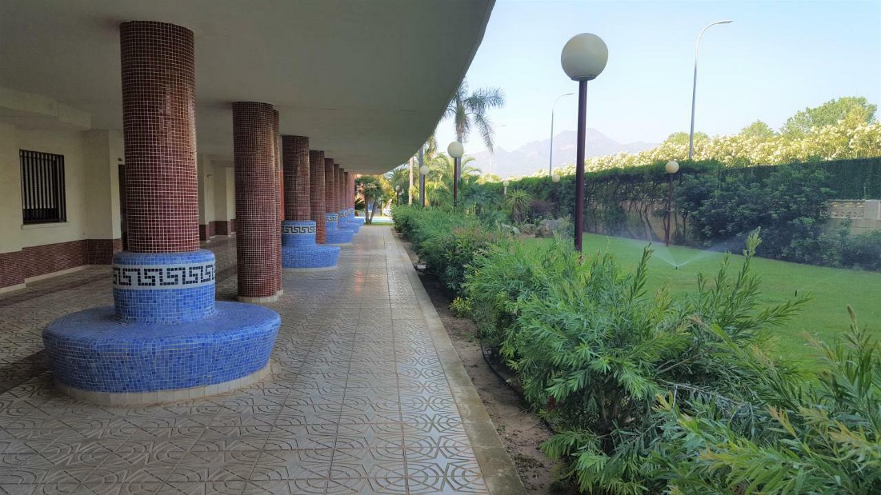 Salinas Gandia - Solo Alquiler Familias Apartment Екстериор снимка